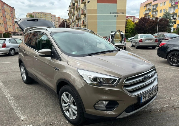 Ford Kuga cena 82000 przebieg: 69000, rok produkcji 2018 z Piła małe 56